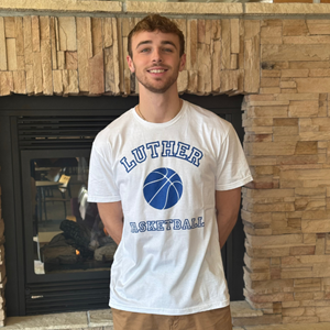BASKETBALL TEE - GILDAN
